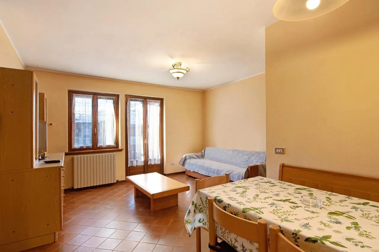 Chalet Meridiana Appartamento 8 Λιβίνιο Διαμέρισμα