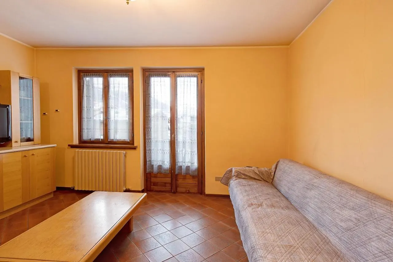 Chalet Meridiana Appartamento 8 Λιβίνιο