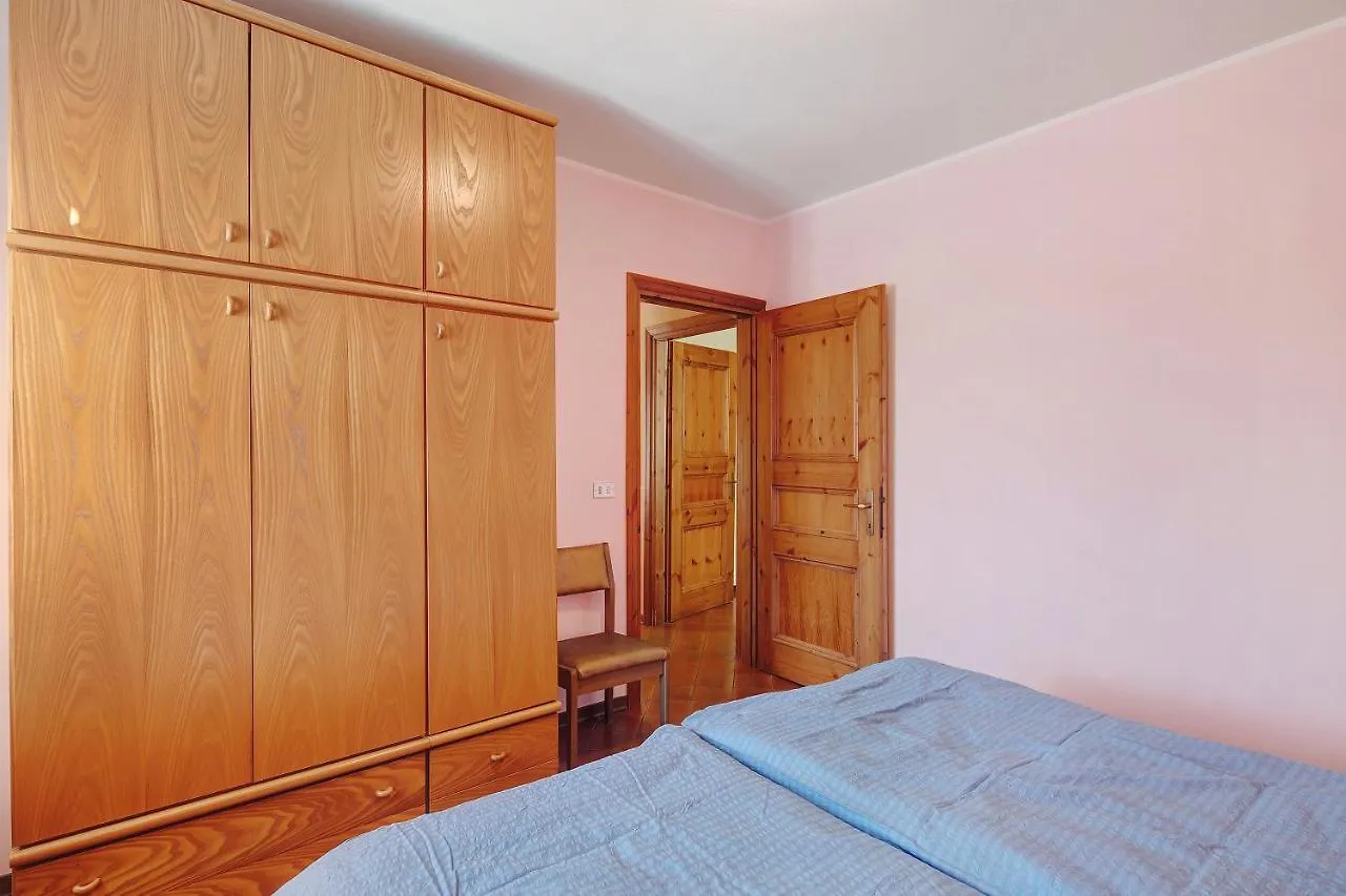 Chalet Meridiana Appartamento 8 Λιβίνιο